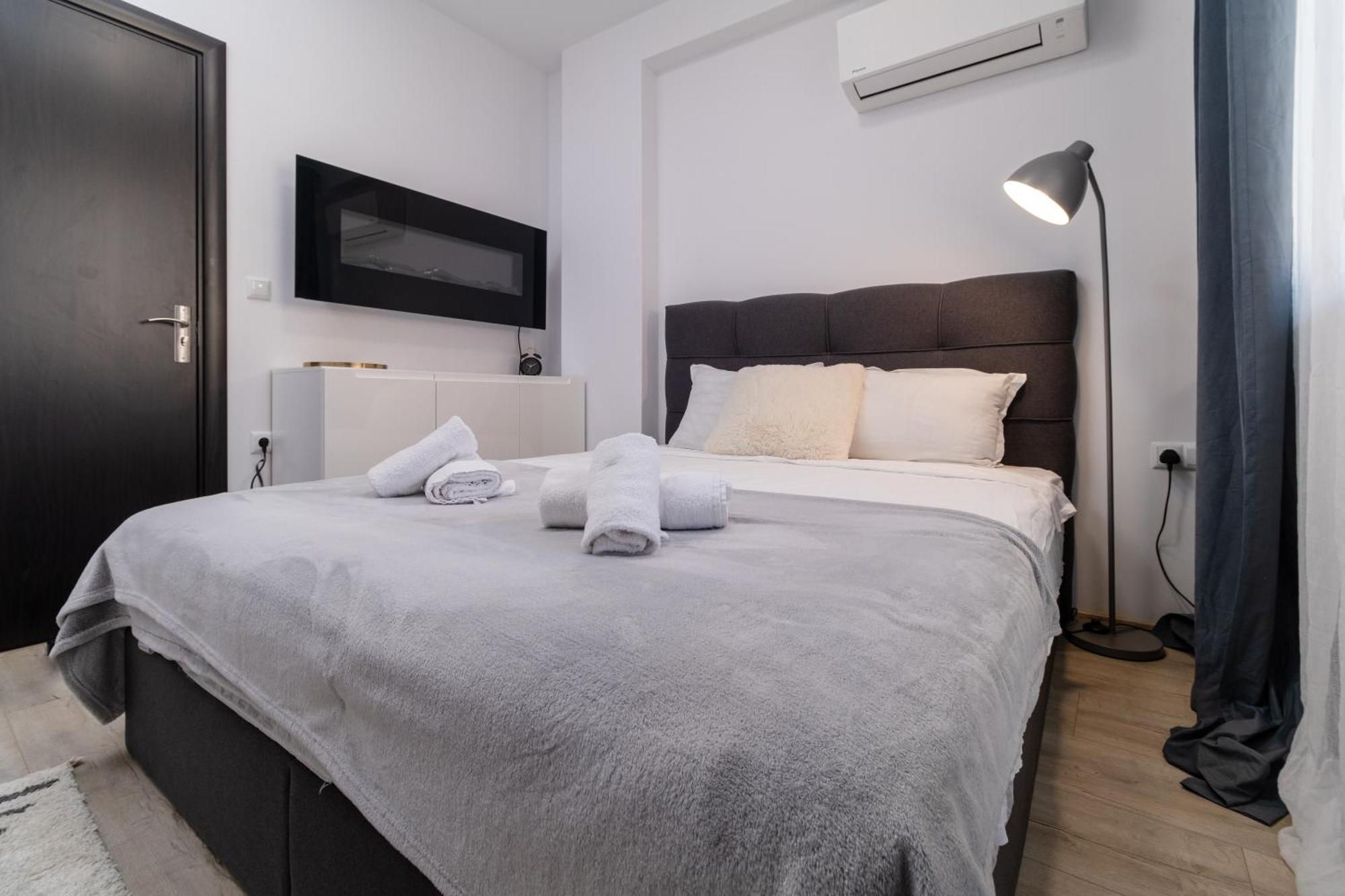 1-Bedroom Apartment With Free Private Parking Plovdiv Extérieur photo