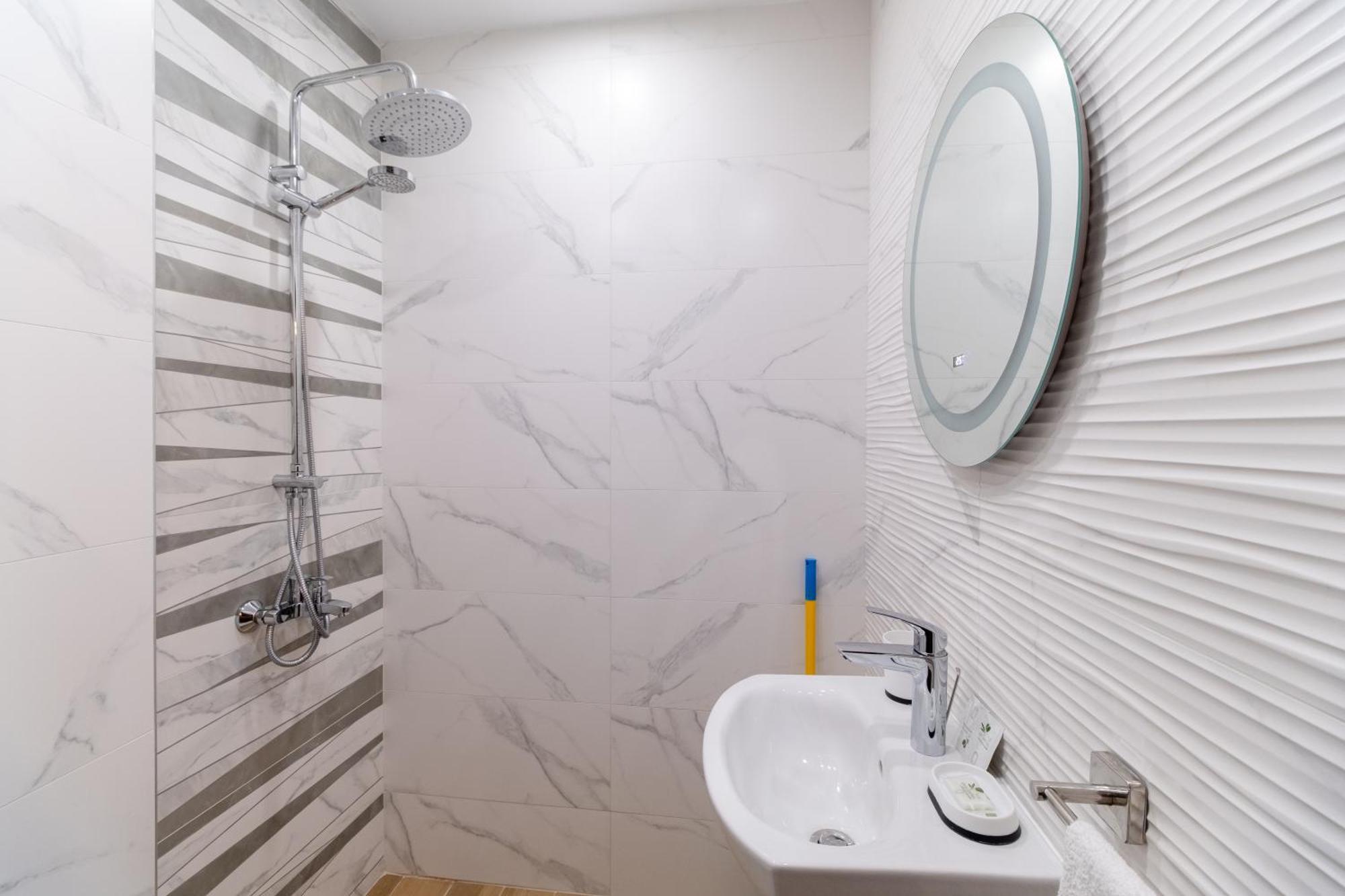 1-Bedroom Apartment With Free Private Parking Plovdiv Extérieur photo
