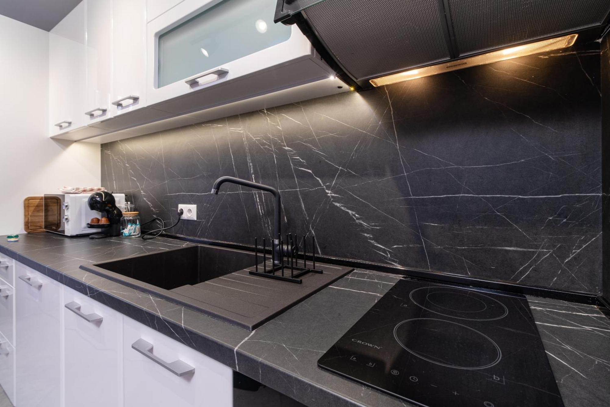 1-Bedroom Apartment With Free Private Parking Plovdiv Extérieur photo